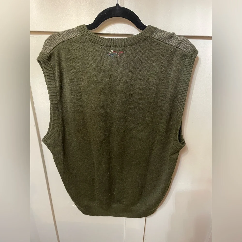 Greg Norman Collection Olive Green Men's Knit Cardigan Vest